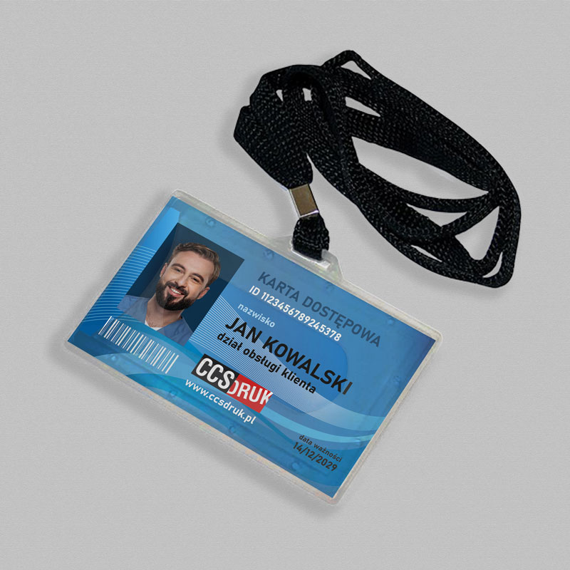 Identyfikatory w etui